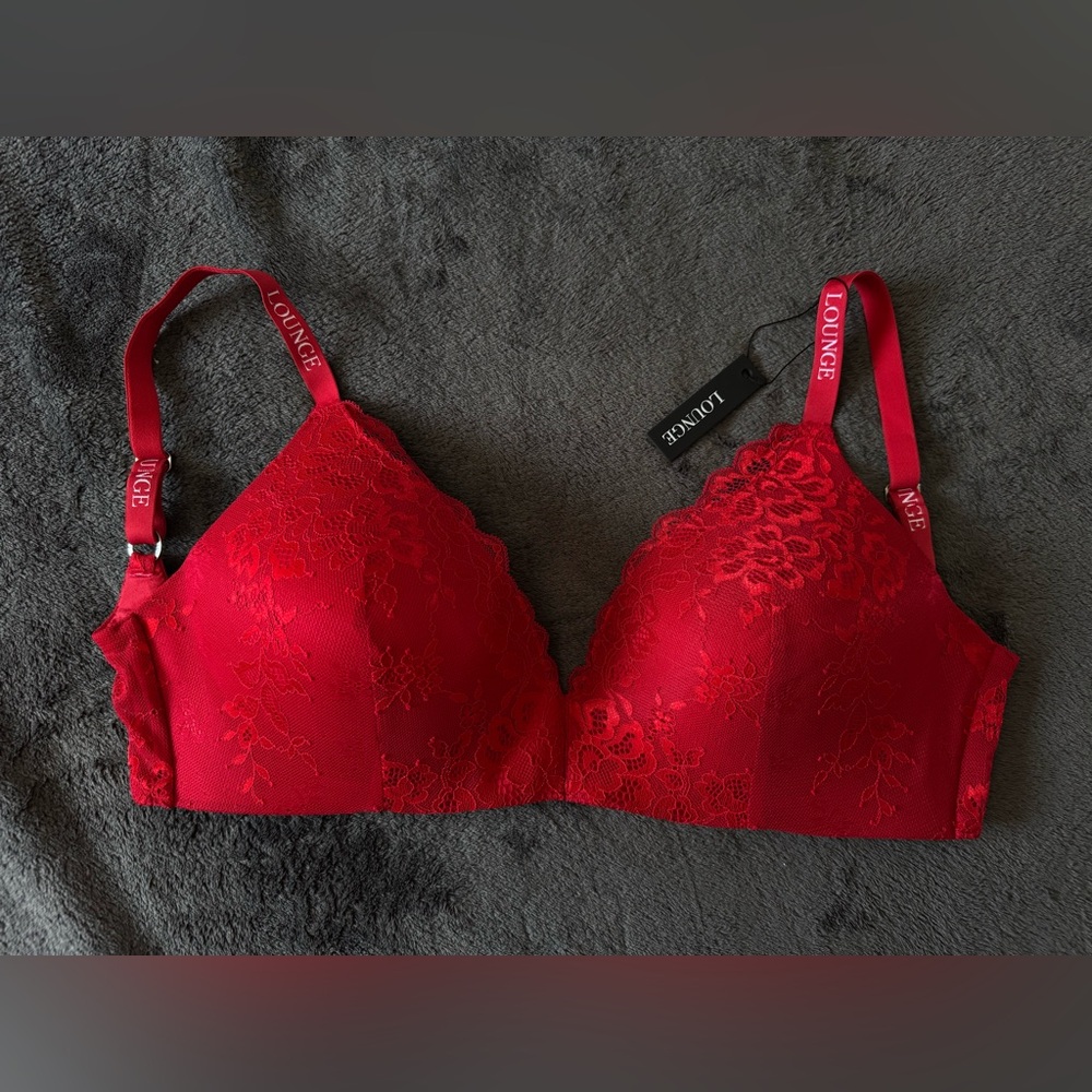 Lounge Underwear Lace Magic Bra